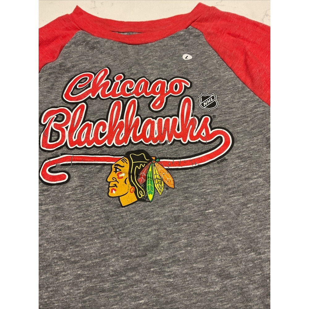 NHL Chicago Blackhawks Girl's Long Sleeve‎ T-shirt Gray And Red- Large - Picture 2 of 2